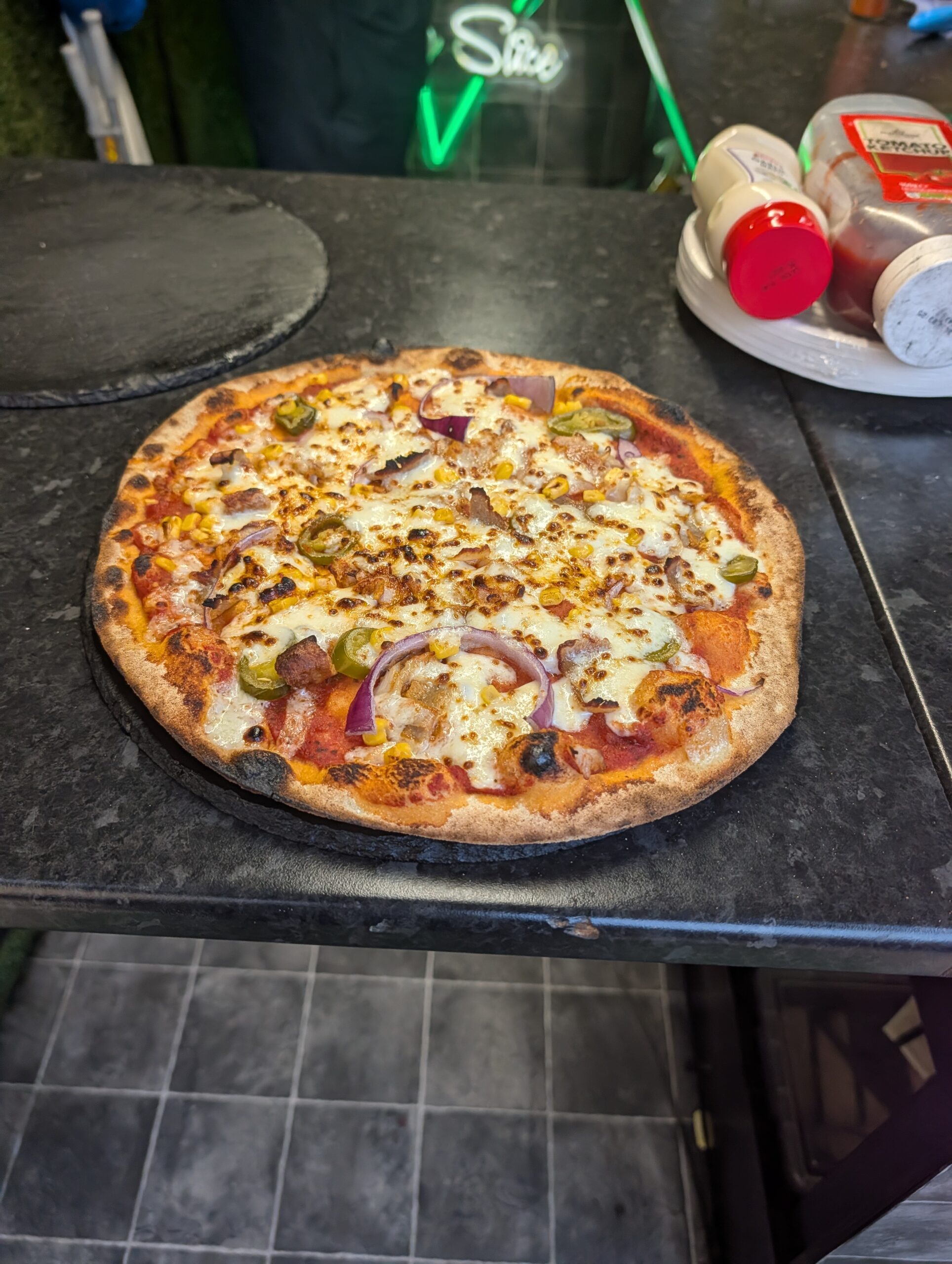 Big Slice pizza event catering in Manchester for a kids party