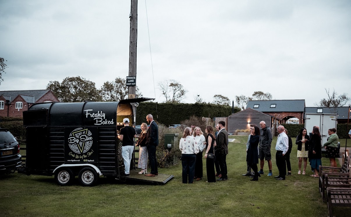 Big Slice - 5 star rating for pizza event catering evening wedding in Leicestershire.